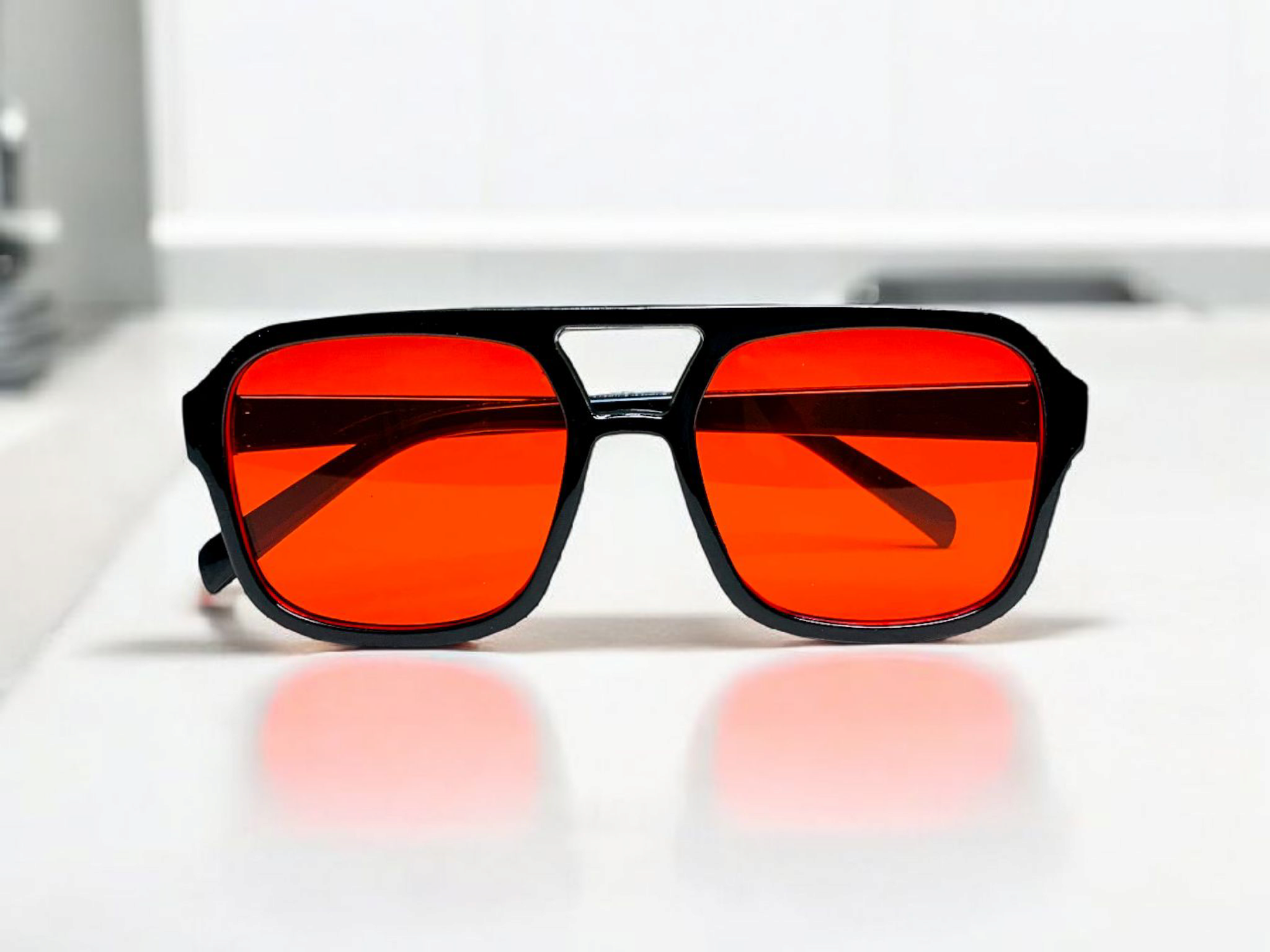 Black Square Aviator Sunglasses image 2