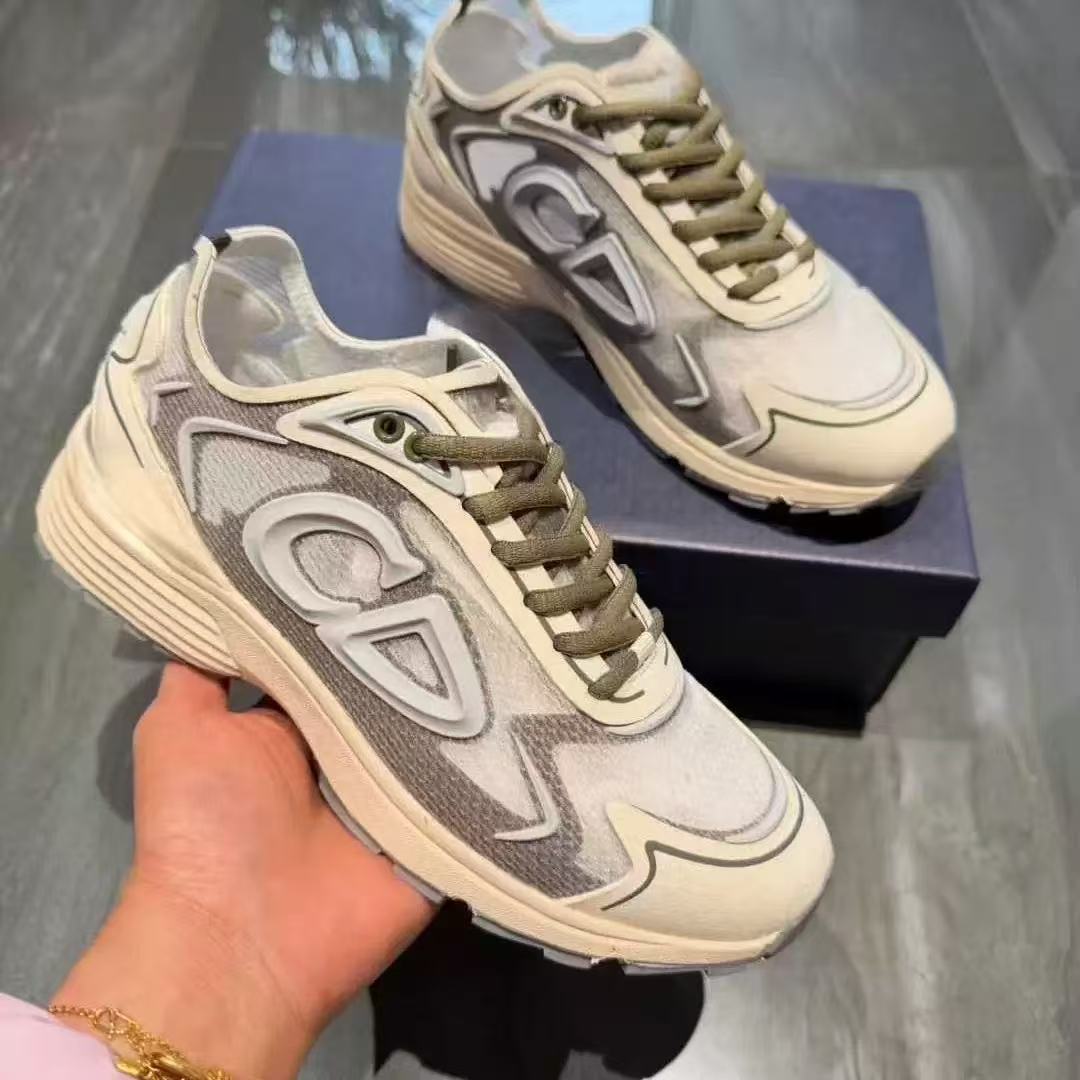 New export style CD casual shoes, lightweight mesh shoes, men's shoes, breathable and comfortable casual sports shoes, B30 running shoes, women's shoes image 1